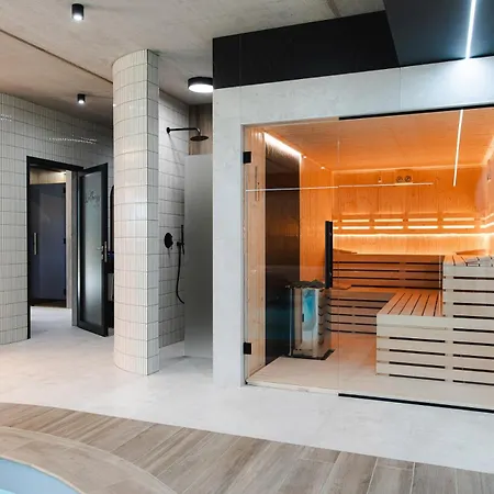 Zlote Tarasy * Brodnica Dolna